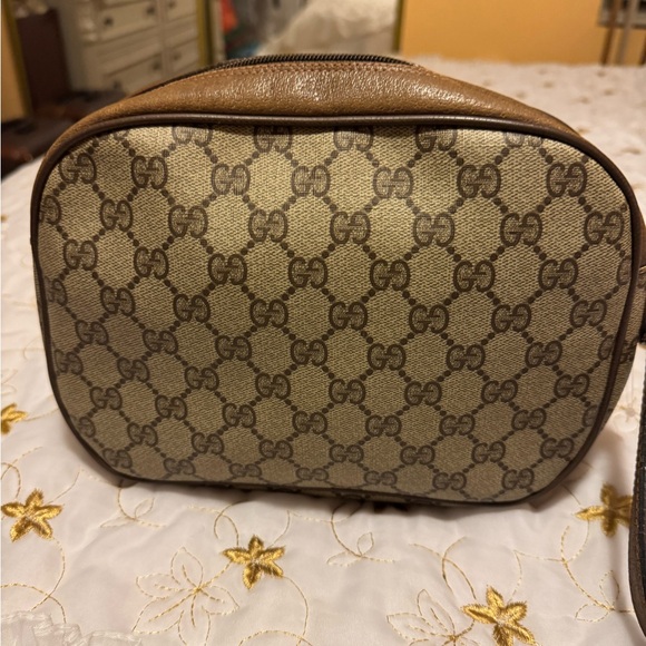 Gucci medium wristlet - Picture 5 of 7